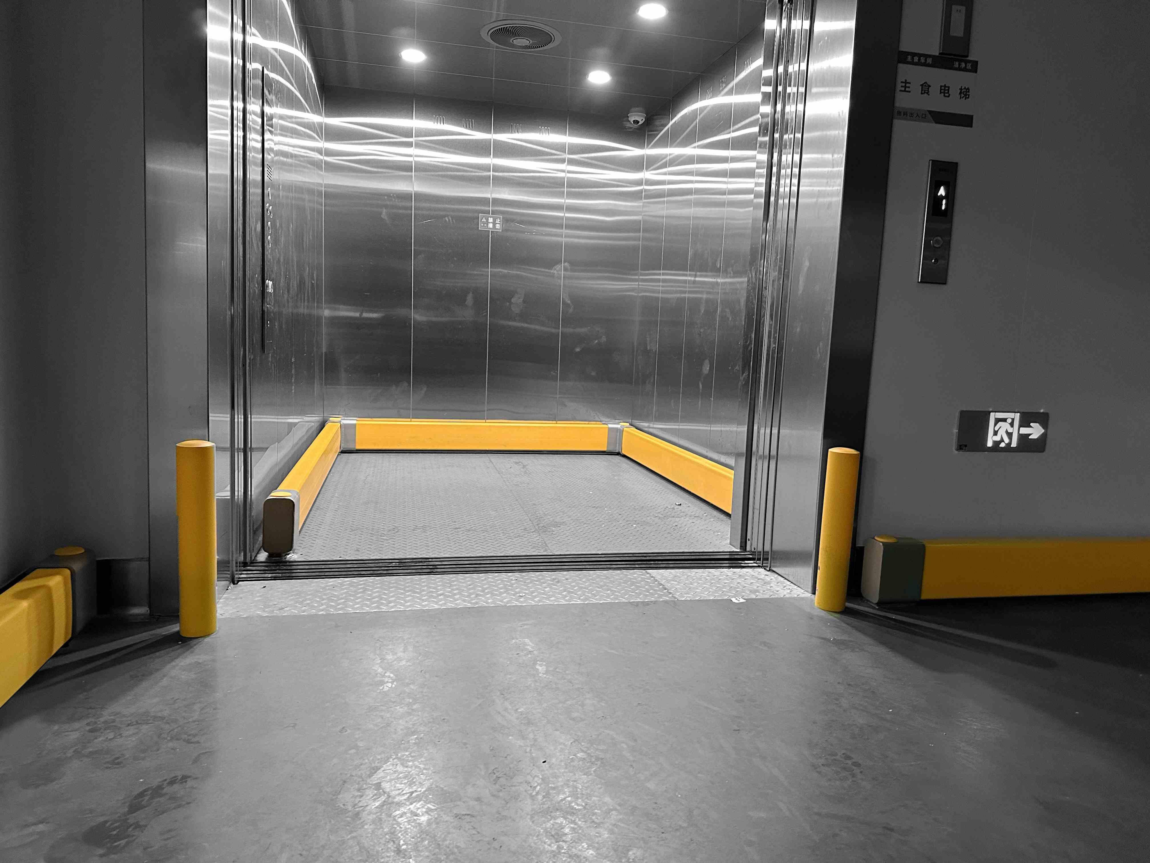 Intralogistics Equipment