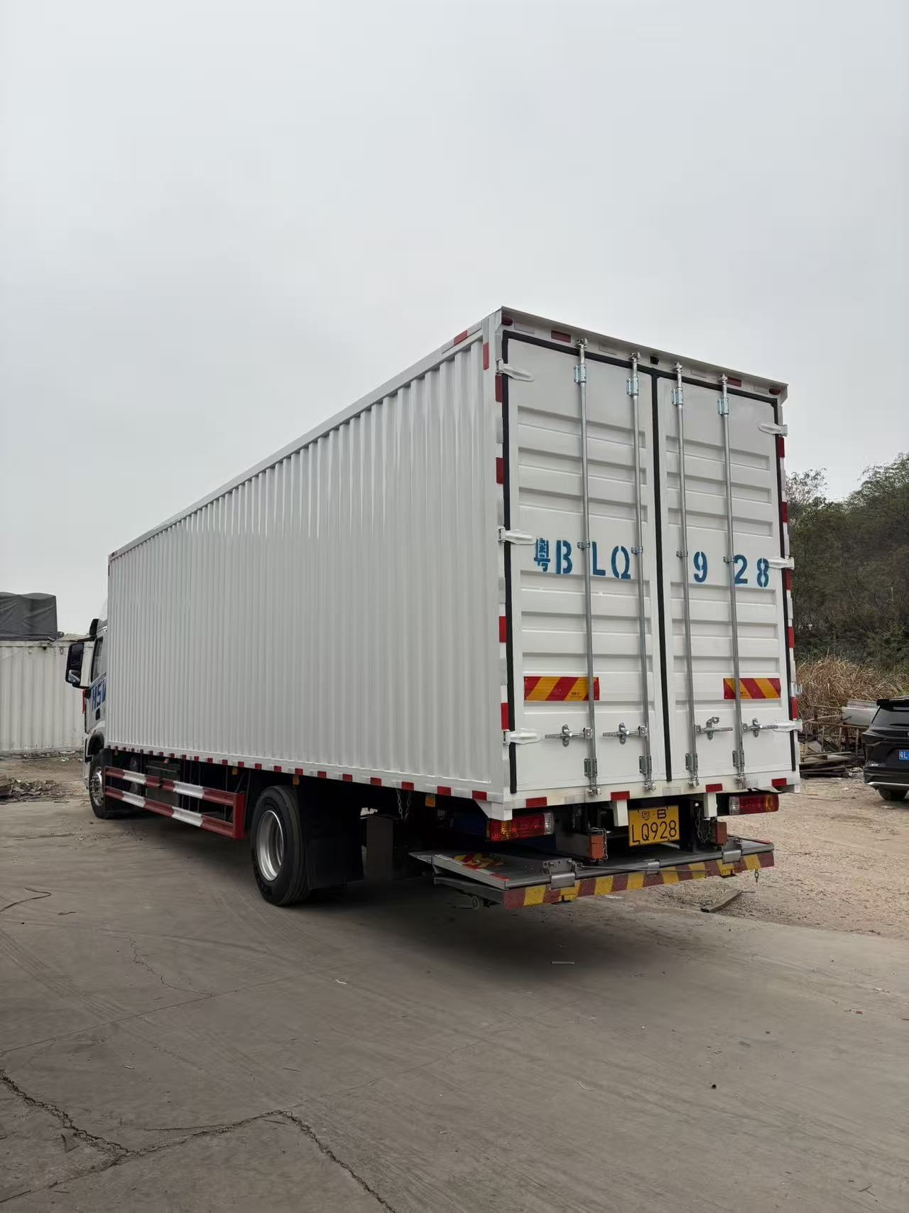 Intralogistics Equipment